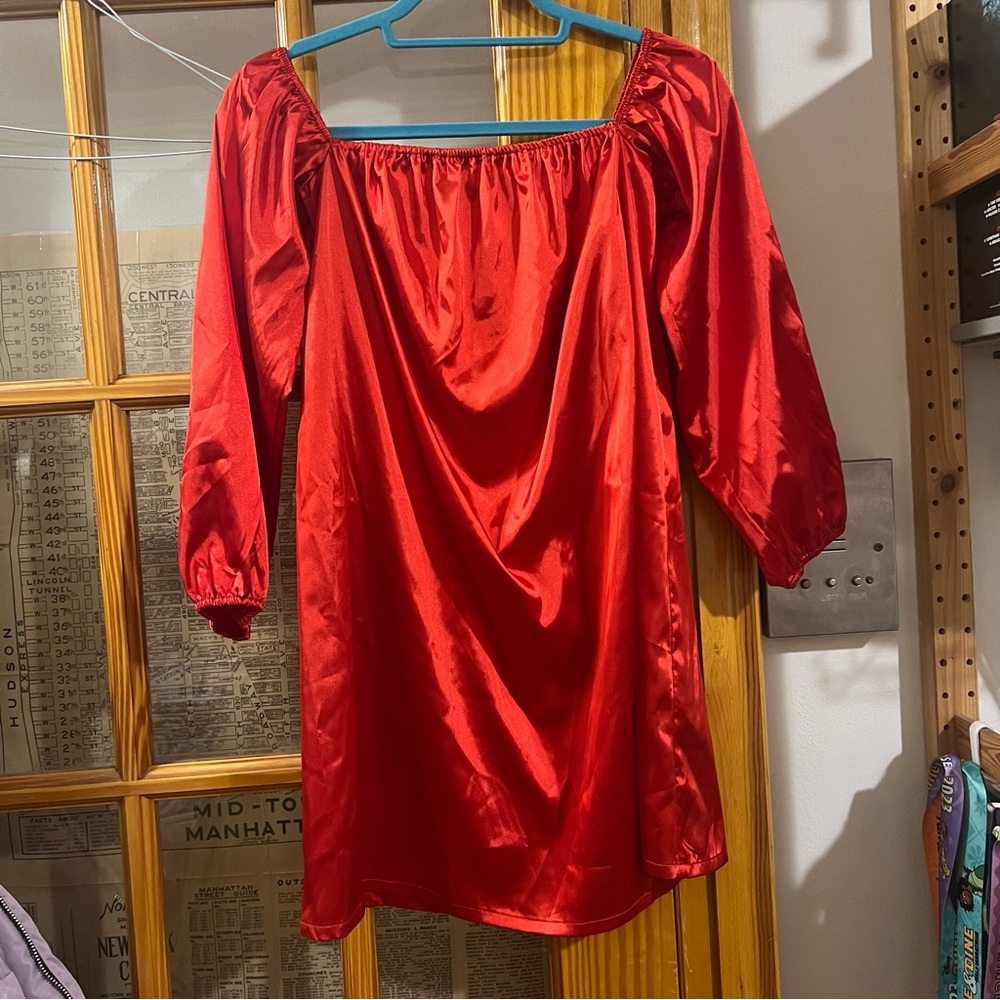 NWT H&M red satin dress